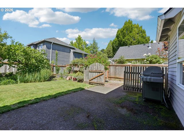 10941 Nw SUPREME Ct, Portland, OR 97229