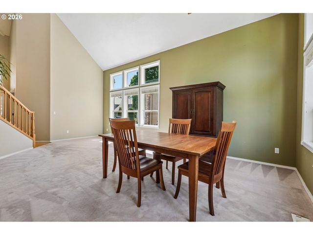 10941 Nw SUPREME Ct, Portland, OR 97229