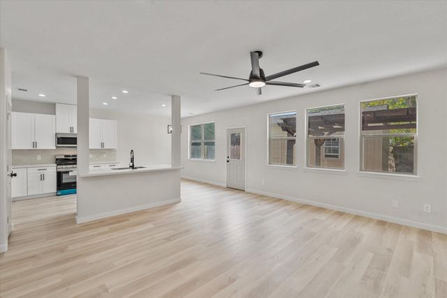 14151 Astonshire Lane, Houston, TX 77014