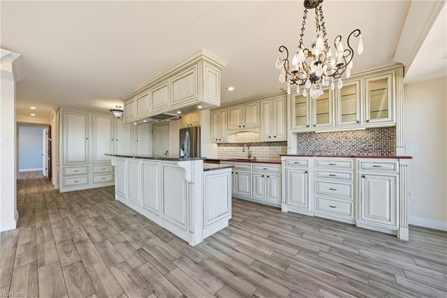 2830 Shore Dr Apt 802, Virginia Beach, VA 23451