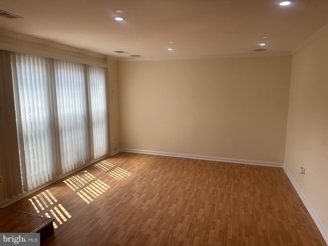 9341 GOOSEBERRY DR, Manassas, VA 20110
