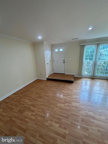 9341 GOOSEBERRY DR, Manassas, VA 20110