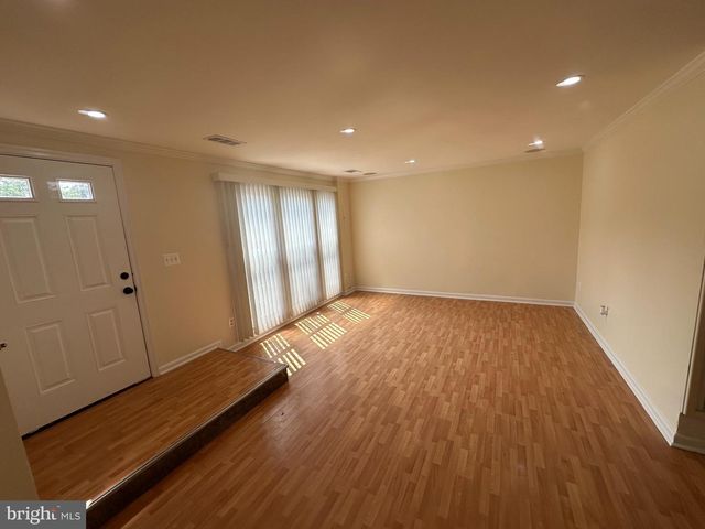 9341 GOOSEBERRY DR, Manassas, VA 20110