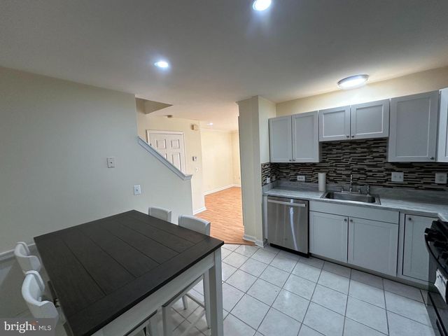 9341 GOOSEBERRY DR, Manassas, VA 20110