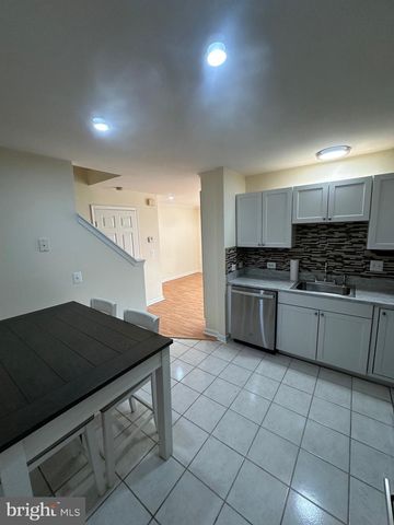 9341 GOOSEBERRY DR, Manassas, VA 20110