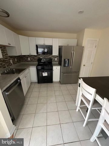 9341 GOOSEBERRY DR, Manassas, VA 20110
