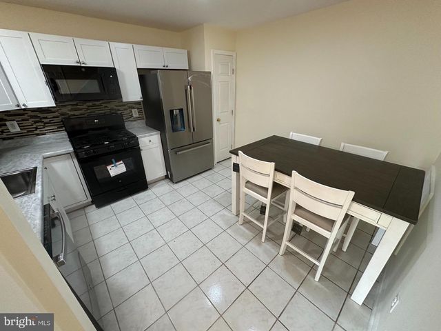 9341 GOOSEBERRY DR, Manassas, VA 20110