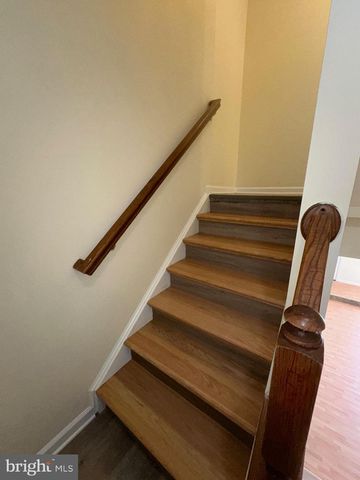 9341 GOOSEBERRY DR, Manassas, VA 20110