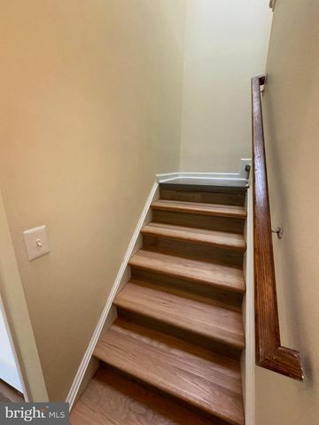 9341 GOOSEBERRY DR, Manassas, VA 20110