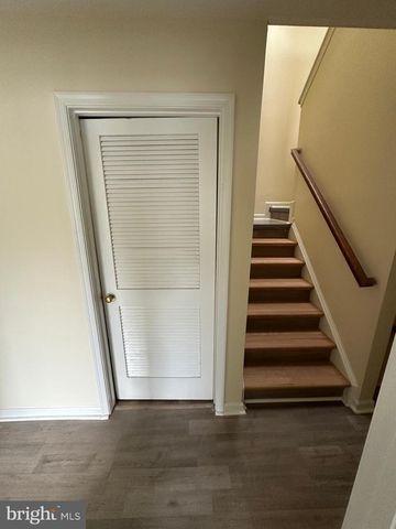 9341 GOOSEBERRY DR, Manassas, VA 20110