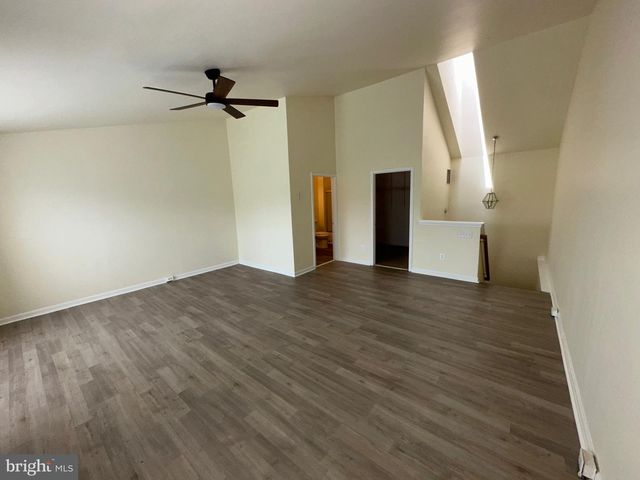 9341 GOOSEBERRY DR, Manassas, VA 20110