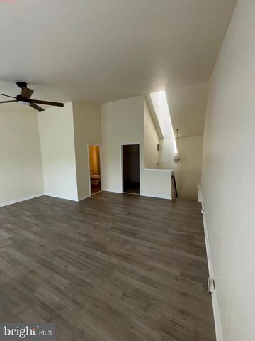 9341 GOOSEBERRY DR, Manassas, VA 20110