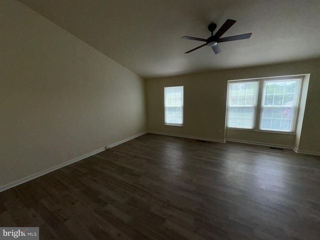 9341 GOOSEBERRY DR, Manassas, VA 20110