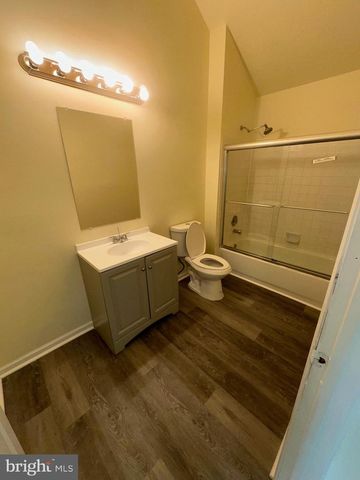 9341 GOOSEBERRY DR, Manassas, VA 20110