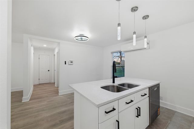 3071 Sunnyvale Street, Dallas, TX 75216