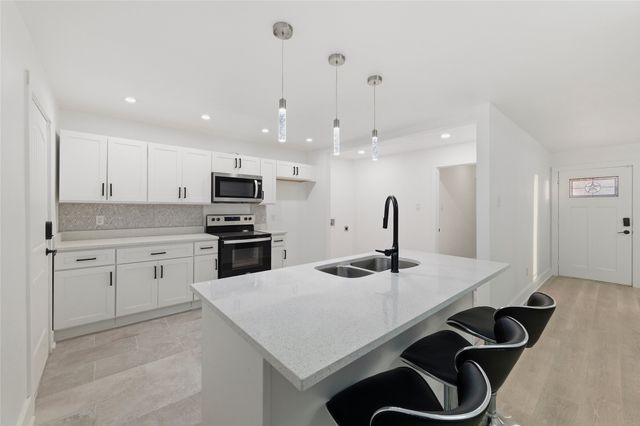 3071 Sunnyvale Street, Dallas, TX 75216