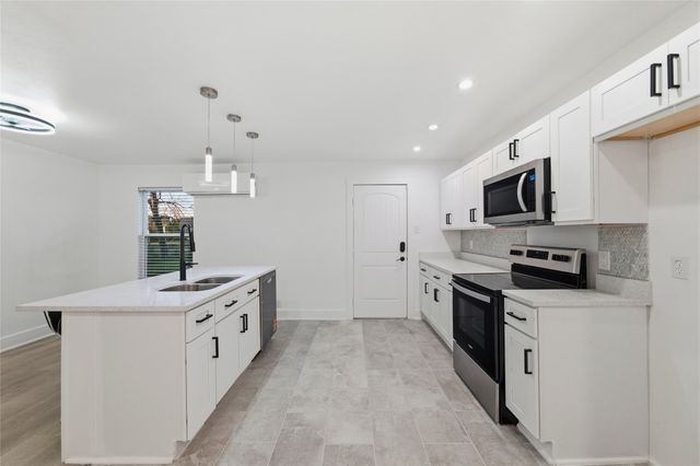 3071 Sunnyvale Street, Dallas, TX 75216