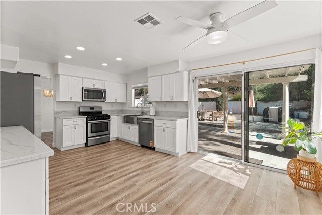 31582 Golden Lion, Temecula, CA 92591