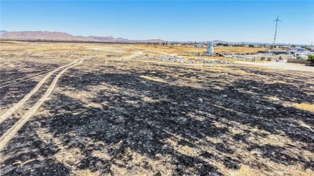 151 94th, Rosamond, CA 93560