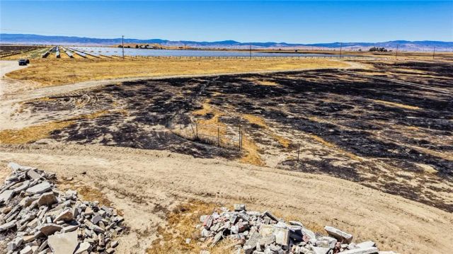 151 94th, Rosamond, CA 93560
