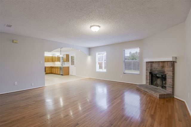 5525 Ventura Street, Fort Worth, TX 76244