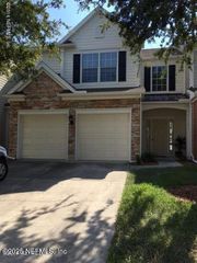 11191 CASTLEMAIN Circle E, Jacksonville, FL 32256