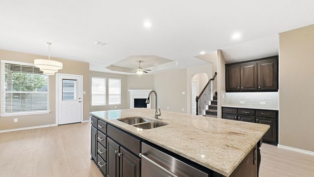 824 Dove Cove, Argyle, TX 76226