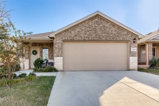 140 Greengate Drive, Boyd, TX 76023
