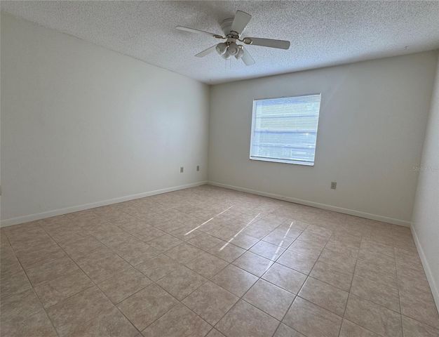 566 NORTHRIDE TRAIL, Lakeland, FL 33813