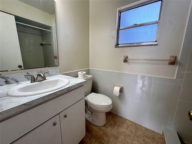 566 NORTHRIDE TRAIL, Lakeland, FL 33813