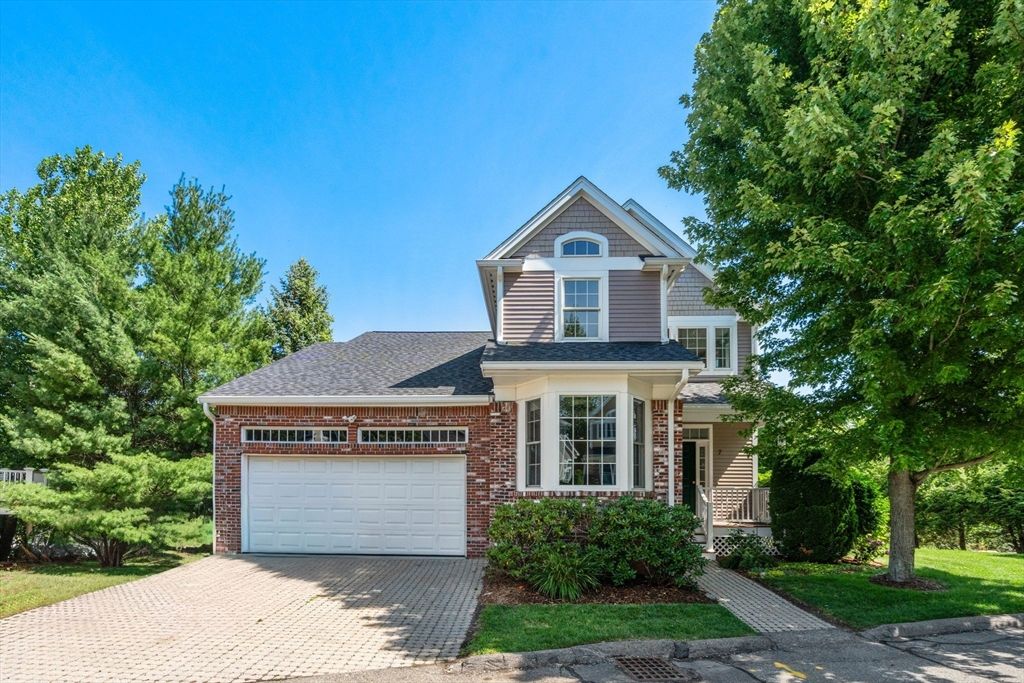 7 Riverwalk Ln 7, Walpole, MA 02032