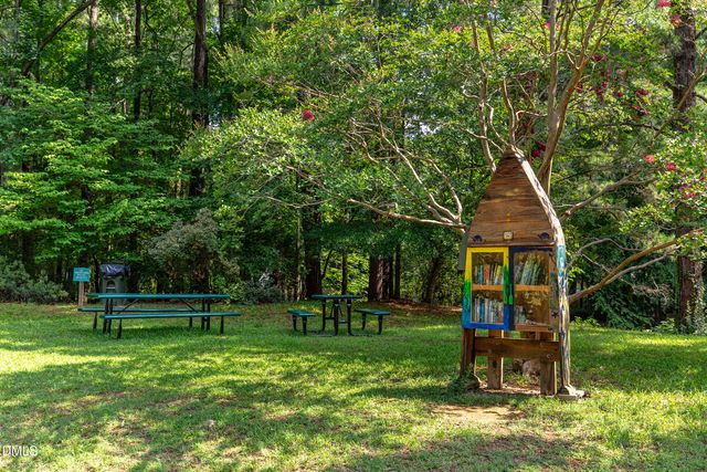 239 Seminole Drive, Chapel Hill, NC 27514