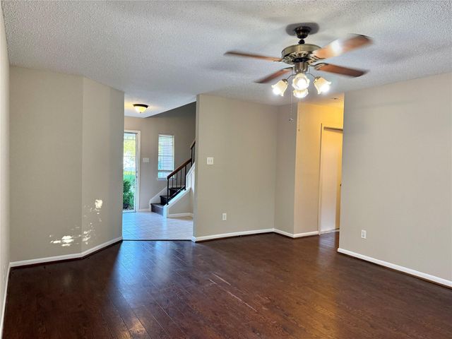 2923 Cottonfield Way, Sugar Land, TX 77479