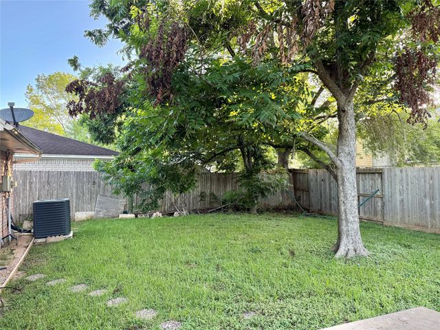 2923 Cottonfield Way, Sugar Land, TX 77479