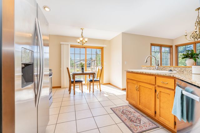 3226 N Briar Leaf Court, La Porte, IN 46350