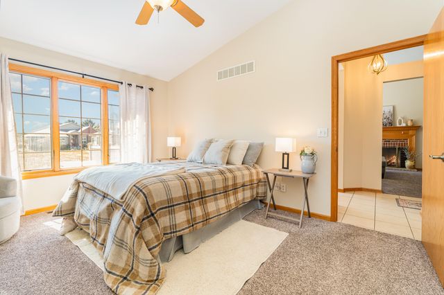 3226 N Briar Leaf Court, La Porte, IN 46350