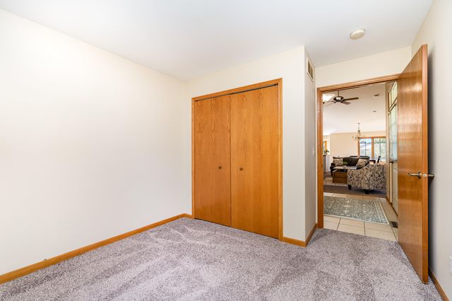 3226 N Briar Leaf Court, La Porte, IN 46350