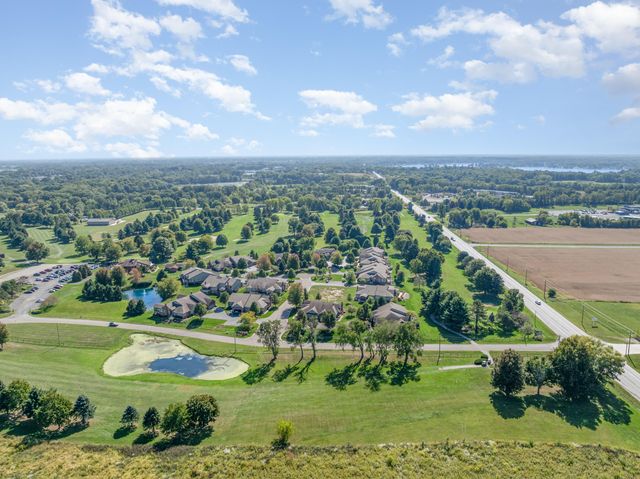 3226 N Briar Leaf Court, La Porte, IN 46350