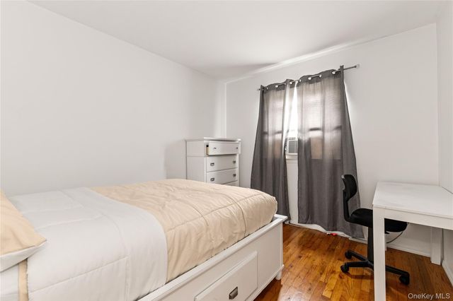 174 S Long Beach Road, Rockville Centre, NY 11570
