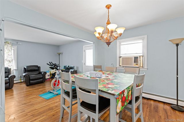 174 S Long Beach Road, Rockville Centre, NY 11570