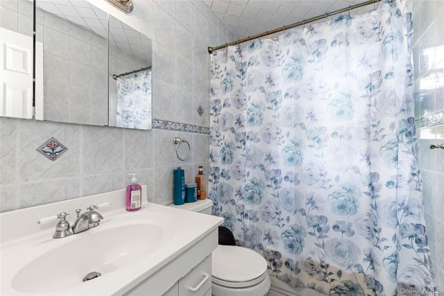 174 S Long Beach Road, Rockville Centre, NY 11570