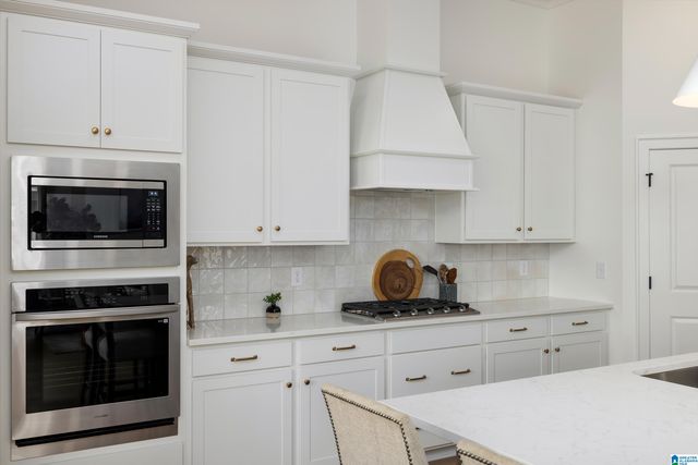 1904 WATERLOO LANE, Hoover, AL 35244