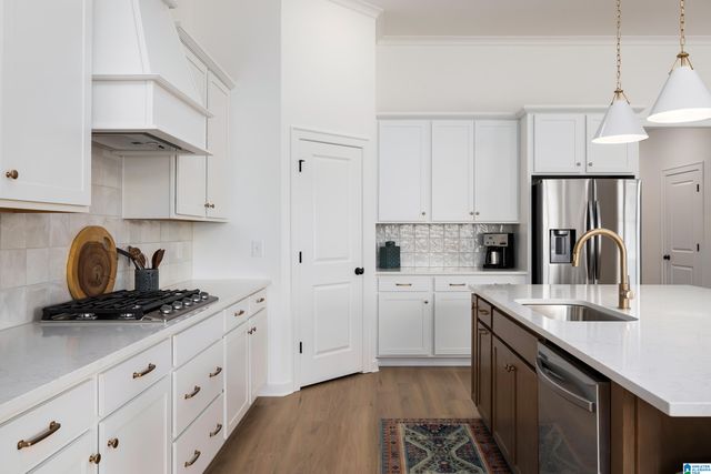 1904 WATERLOO LANE, Hoover, AL 35244