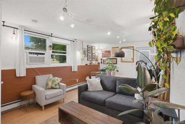 21 Overlook Avenue, Beacon, NY 12508