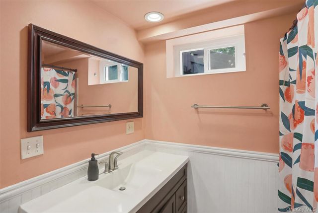 21 Overlook Avenue, Beacon, NY 12508