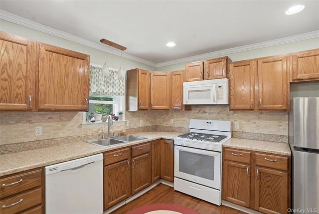 21 Overlook Avenue, Beacon, NY 12508