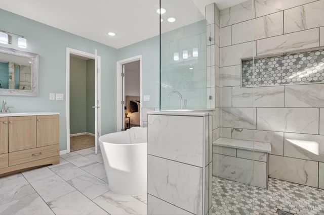 6210 N Shadow Hill Way, Miami Twp, OH 45140