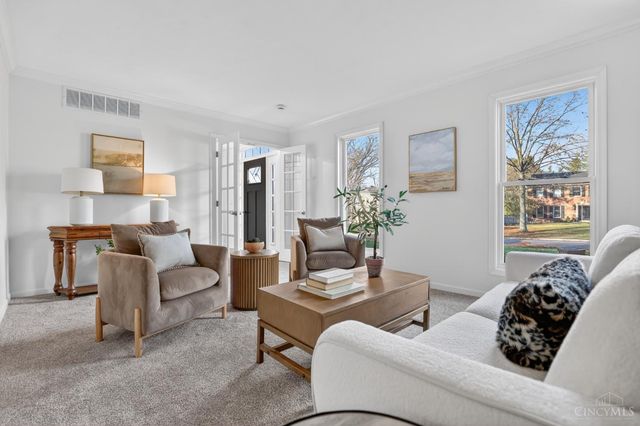 6210 N Shadow Hill Way, Miami Twp, OH 45140