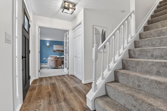 6210 N Shadow Hill Way, Miami Twp, OH 45140