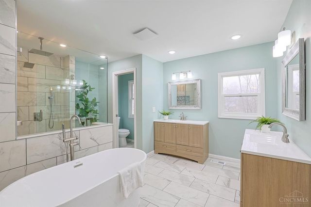 6210 N Shadow Hill Way, Miami Twp, OH 45140